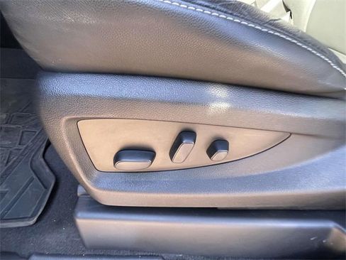 Used 2019 Chevrolet Tahoe LT w/ Off-Road Package image 15