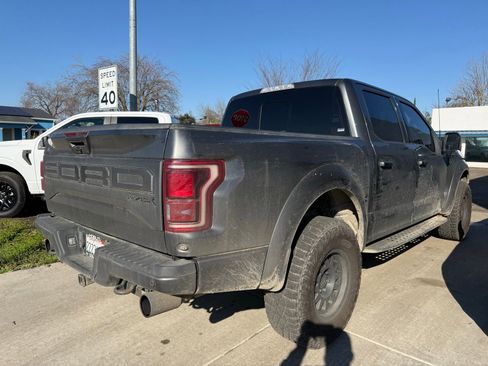 Used 2019 Ford F150 Raptor w/ Equipment Group 802A Luxury image 2