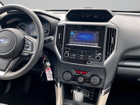 Used 2023 Subaru Forester AWD/4WD image 7
