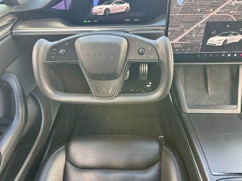 Used 2022 Tesla Model S Plaid AWD/4WD image 14