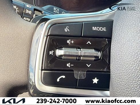 New 2026 Kia Carnival SX image 38