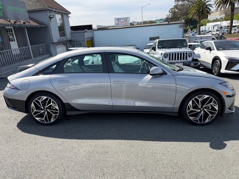 Used 2023 Hyundai Ioniq 6 SEL image 4
