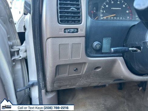 Used 1998 Toyota 4Runner SR5 image 16
