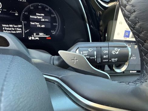 Used 2025 Lexus RX 450h AWD w/ Convenience Package image 38