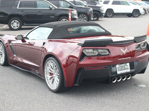 Used 2019 Chevrolet Corvette Z06 RWD image 5