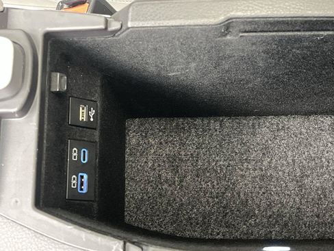 Used 2021 Toyota Avalon Limited w/ Advanced Safety Package FWD image 26