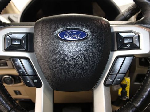 Used 2021 Ford F250 Lariat AWD/4WD image 43