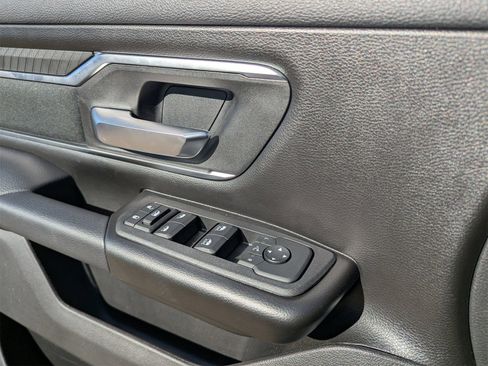 New 2026 RAM 1500 4x4 Crew Cab image 14