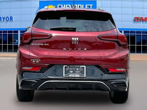 Used 2025 Buick Encore GX Sport Touring FWD image 6