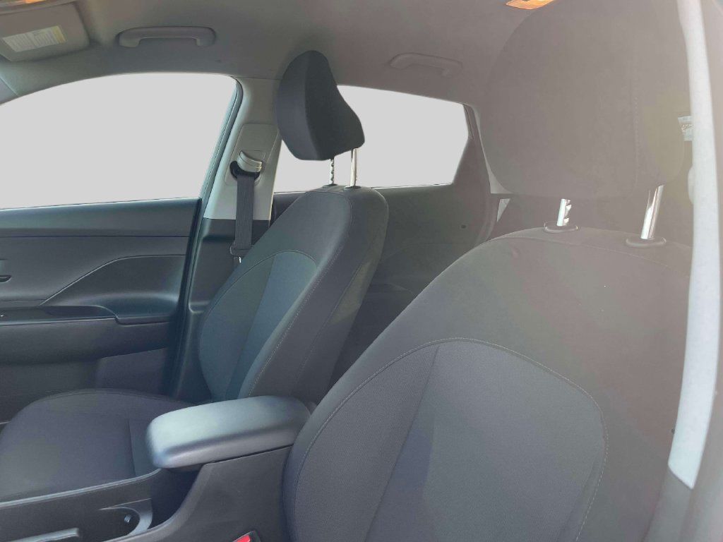 Used 2024 Hyundai Kona SEL AWD/4WD image 20