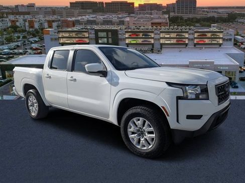Used 2023 Nissan Frontier SV AWD/4WD image 1