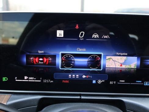 Certified 2025 Mercedes-Benz C 300 Sedan image 32