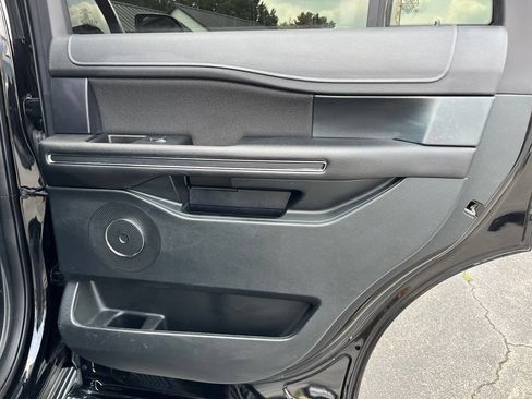 Used 2020 Ford Expedition XL AWD/4WD image 32