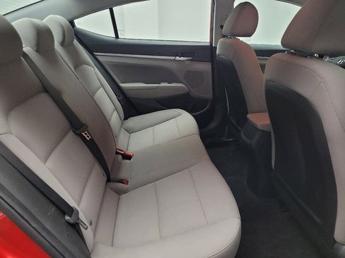 Used 2020 Hyundai Elantra SEL FWD image 19