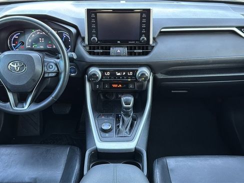 Used 2019 Toyota RAV4 XSE image 17