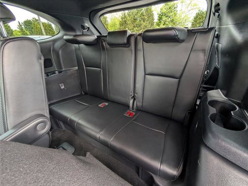 Used 2022 Toyota Highlander XSE AWD/4WD image 17