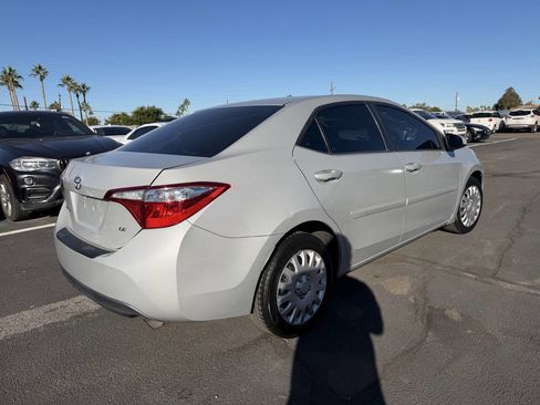 Used 2015 Toyota Corolla LE image 7