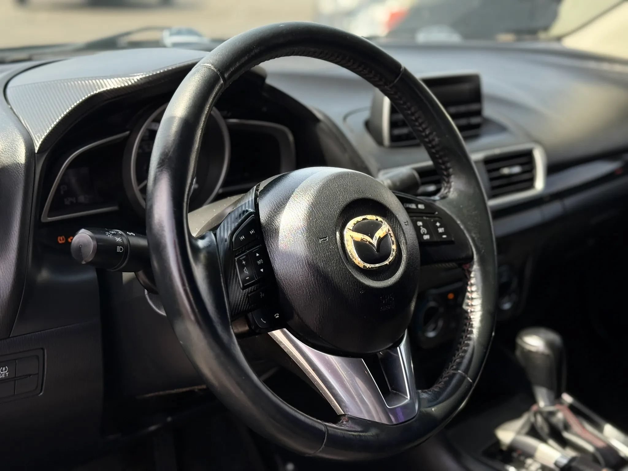 Used 2014 MAZDA MAZDA3 i Touring FWD image 14