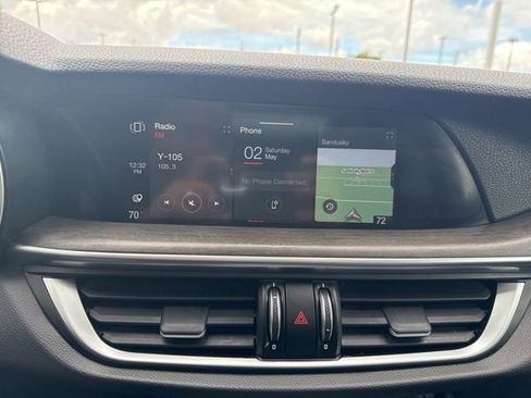 Used 2022 Alfa Romeo Stelvio Ti w/ Active Assist Plus Package AWD/4WD image 23