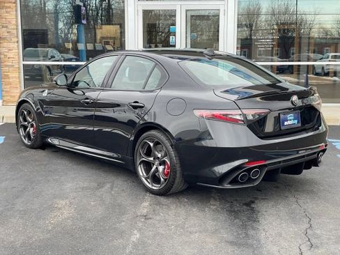 Used 2024 Alfa Romeo Giulia Quadrifoglio w/ Active Assist Plus Package image 11