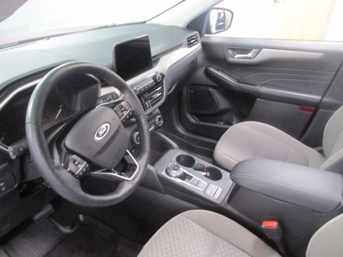 Certified 2021 Ford Escape SE w/ SE Sport Appearance Package image 26