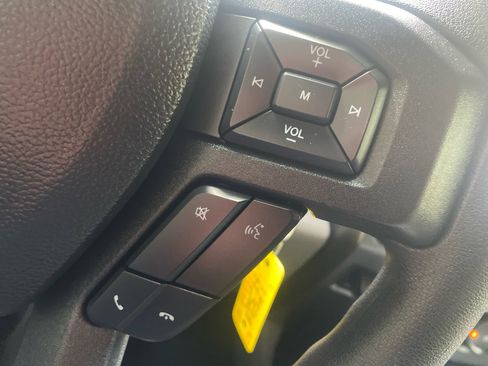 Used 2020 Ford F350 XLT w/ XLT Premium Package image 11