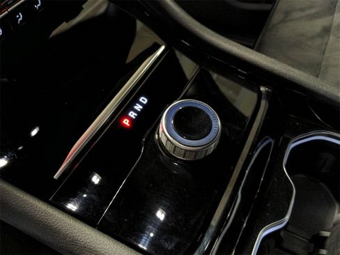 Used 2023 Jeep Grand Cherokee L Altitude image 21