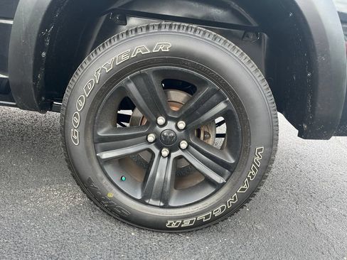 Used 2021 RAM 1500 Classic Warlock AWD/4WD image 10