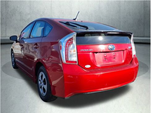 Used 2013 Toyota Prius Three w/ Solar Roof Pkg image 5