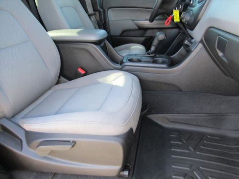 Used 2021 Chevrolet Colorado W/T w/ WT Convenience Package image 11