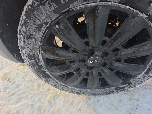 Used 2019 MINI Cooper Countryman S w/ Premium Package image 18