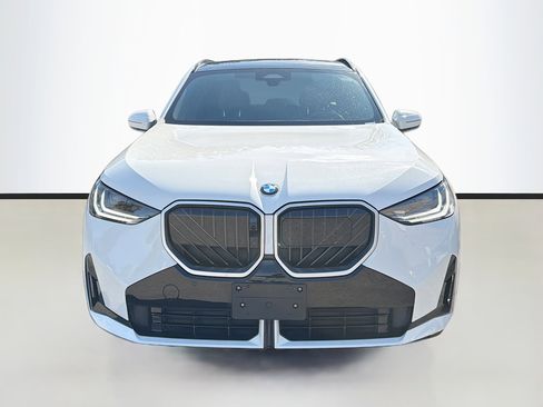 Used 2025 BMW X3 xDrive30i image 8