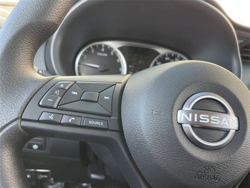 New 2025 Nissan Kicks Play S image 12