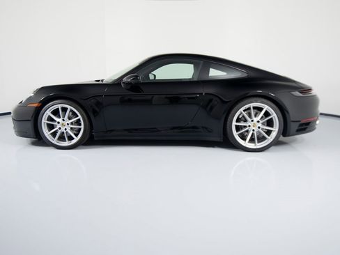 Certified 2024 Porsche 911 Carrera 4 image 7