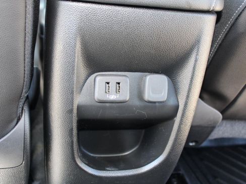 Used 2022 Chevrolet Colorado ZR2 AWD/4WD image 31