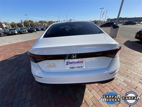 Certified 2024 Honda Accord EX image 32