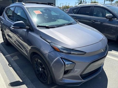 Used 2023 Chevrolet Bolt EUV LT FWD image 1