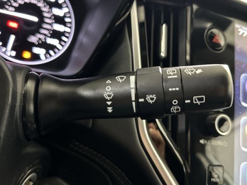 Used 2023 Subaru Outback Premium image 29