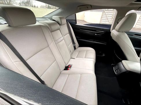 Used 2016 Lexus ES 350 image 28