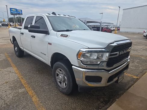 Used 2022 RAM 2500 Tradesman AWD/4WD image 2