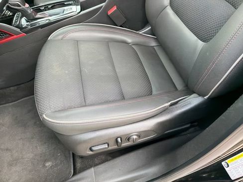 Used 2023 Chevrolet TrailBlazer RS w/ Convenience Package AWD/4WD image 20