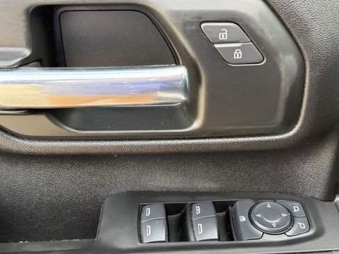 Certified 2025 Chevrolet Silverado 2500 Custom w/ Custom Convenience Package image 24