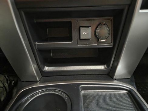 Used 2022 Toyota 4Runner SR5 Premium image 45