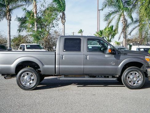 Used 2012 Ford F350 Lariat w/ Chrome Pkg image 10
