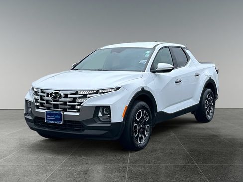Used 2022 Hyundai Santa Cruz SEL FWD image 3