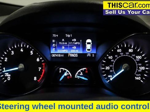 Used 2017 Ford Escape SE FWD image 14