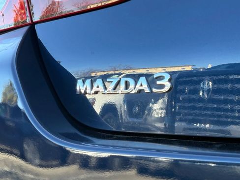 Used 2021 MAZDA MAZDA3 s FWD image 25
