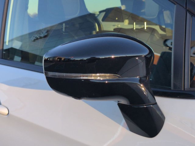 New 2026 Chrysler Pacifica Select AWD/4WD image 12