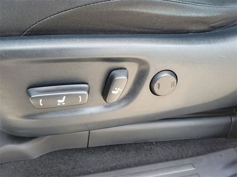 Used 2020 Toyota 4Runner SR5 image 13