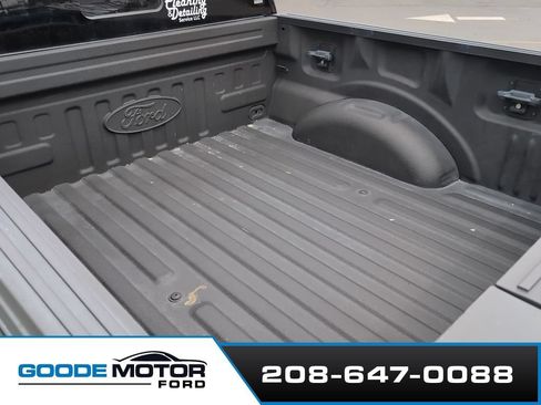 Used 2019 Ford F150 Platinum w/ Equipment Group 701A Luxury AWD/4WD image 6